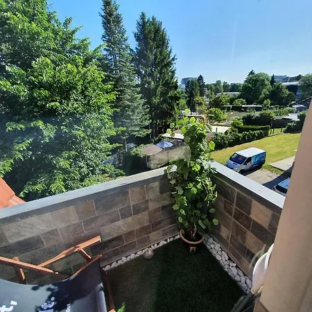 Goldhand Chill Point Apartamento