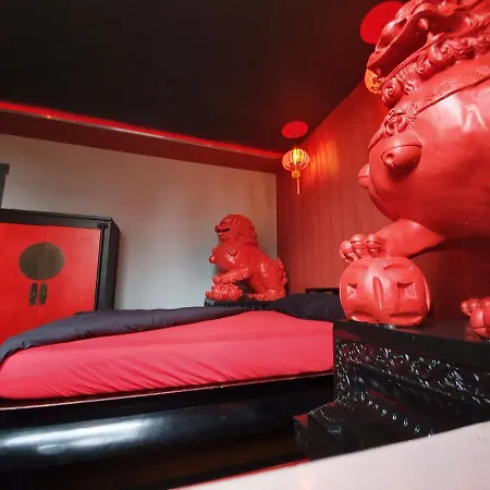 Goldhand Chill Point Apartamento *