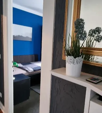 Goldhand Chill Point