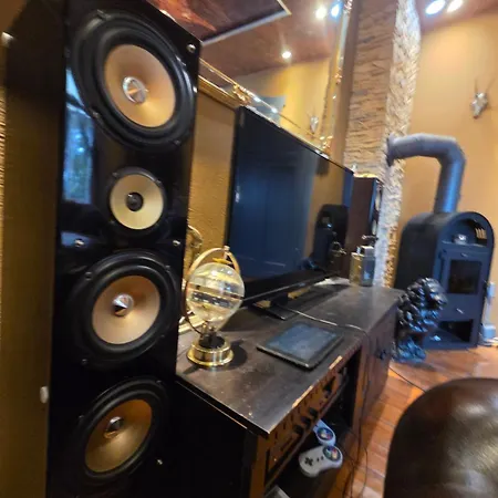 Goldhand Chill Point Apartman *