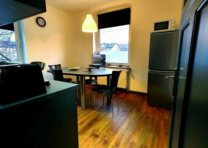 Goldhand Chill Point