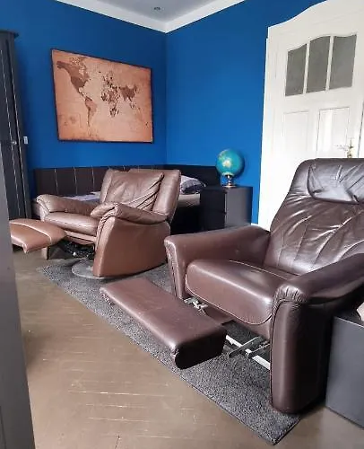 Goldhand Chill Point